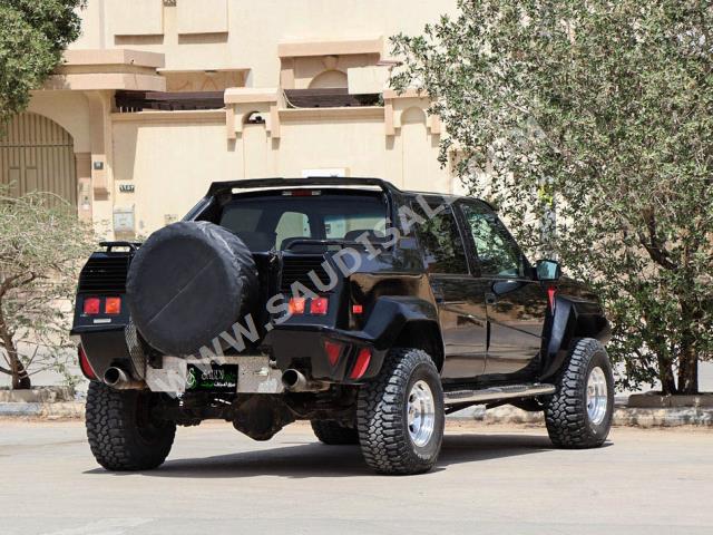 1999 جي ام سي بيكب