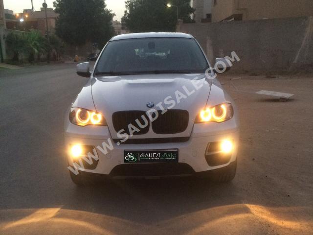 2013 BMW X Series 6
