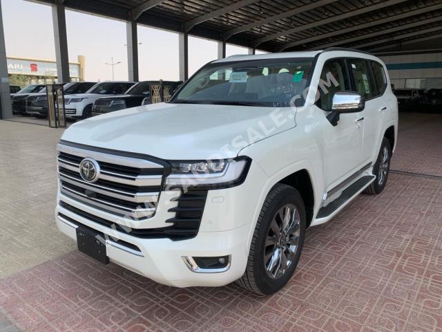 2023 تويوتا لاند كروزر في اكس