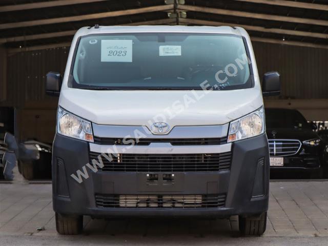 2023 تويوتا هايس