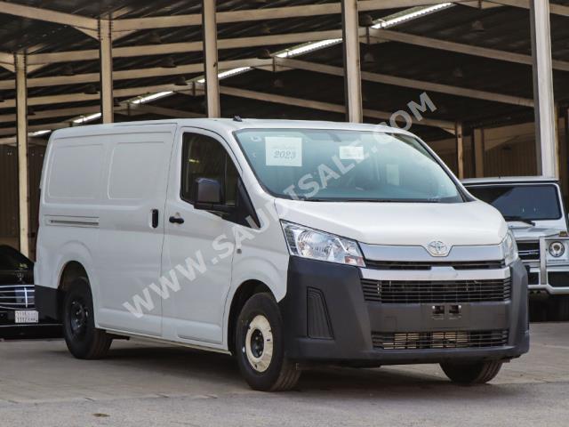 2023 تويوتا هايس