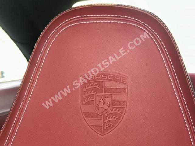 2020 بورش 911 كاريرا اس