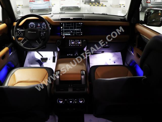 2023 لاند روفر ديفيندر اكس