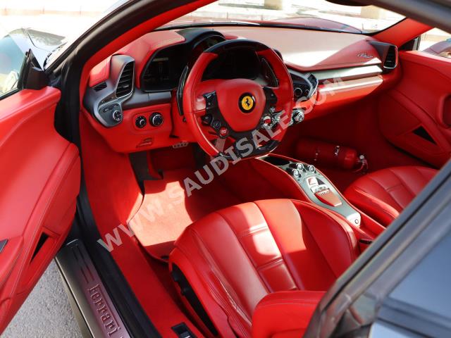 2014 فيراري 458 ايطاليا