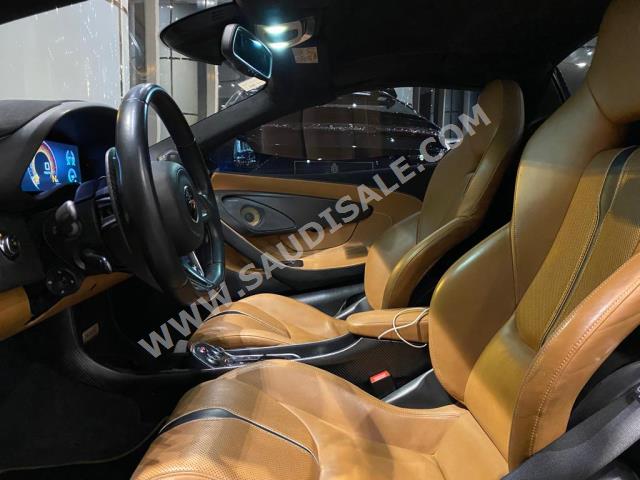 2018 مكلارين 570 اس