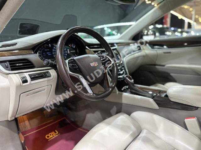 2016 Cadillac XT5 Platinum