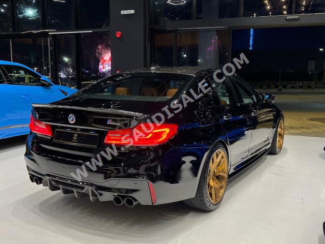 2018 بي ام دبليو الفئة ام إم 5