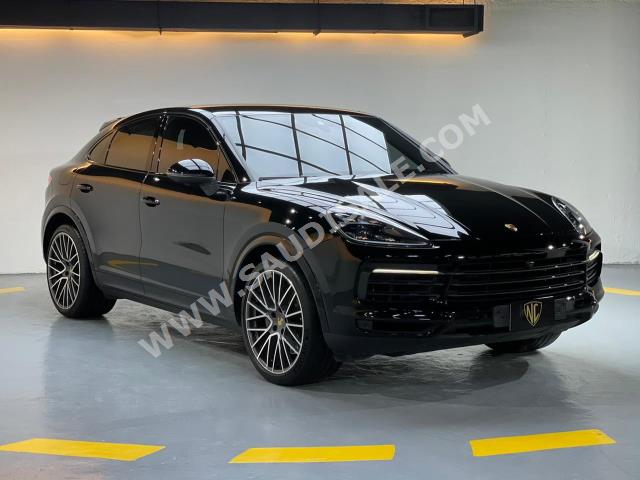2020 Porsche Cayenne S Coupe