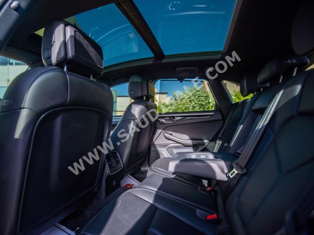 2019 بورش ماكان