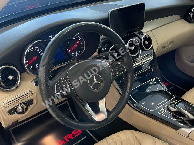 2017 مرسيدس - بنز سي 200 أي إم جي كوبيه