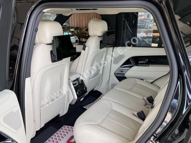 2024 لاند روفر رينج روفر اتش اس اي