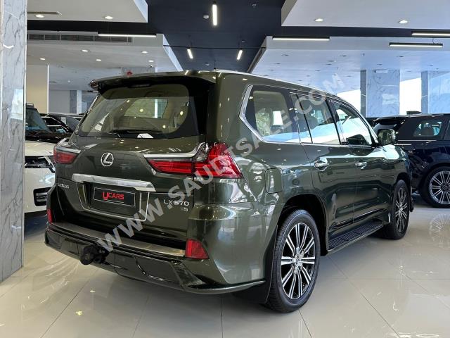2021 Lexus LX 600