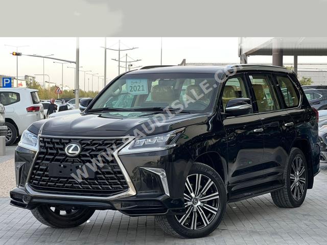 2021 لكزس إل إكس 570 اس