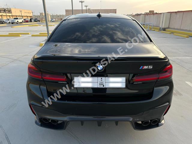 2019 بي ام دبليو الفئة ام إم 5