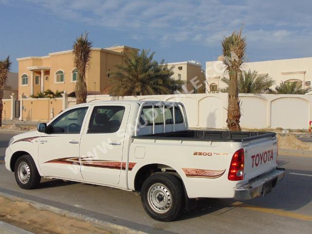 2009 تويوتا هاي لوكس غمارتين