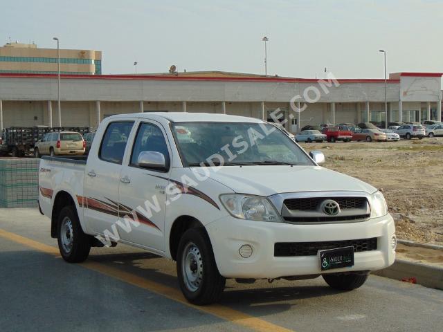 2009 تويوتا هاي لوكس غمارتين