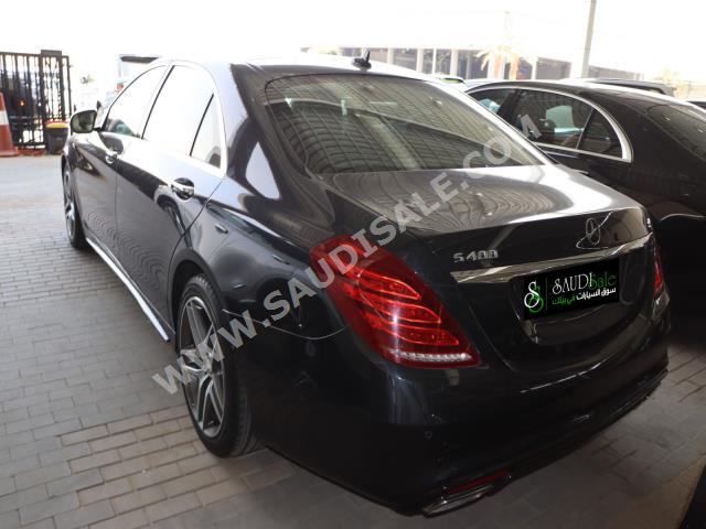 2016 مرسيدس - بنز إس 400