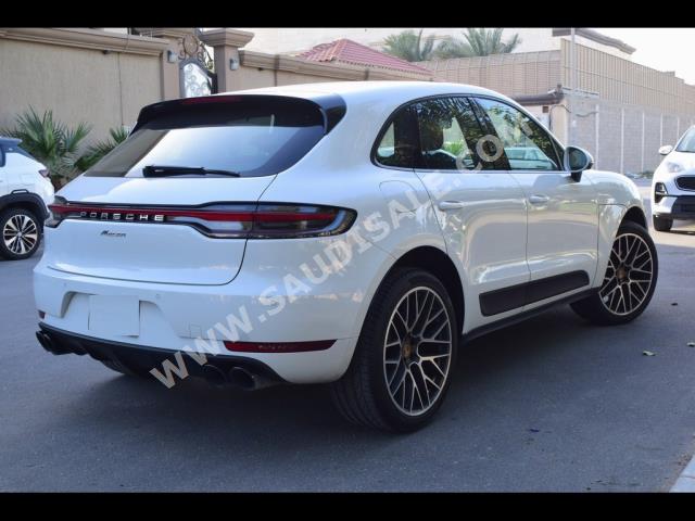 2021 بورش ماكان