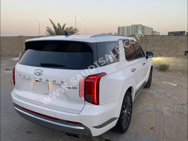 2023 هيونداي باليسيد