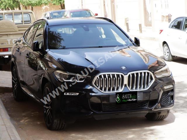 2021 بي ام دبليو الفئة اكس 6 إم كت