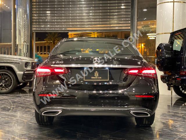 2022 مرسيدس - بنز إي 200
