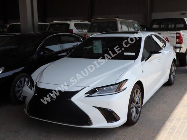 2021 لكزس إي إس 350 اف سبورت
