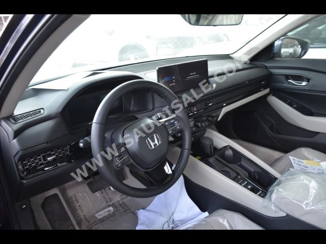 2023 هوندا اكورد