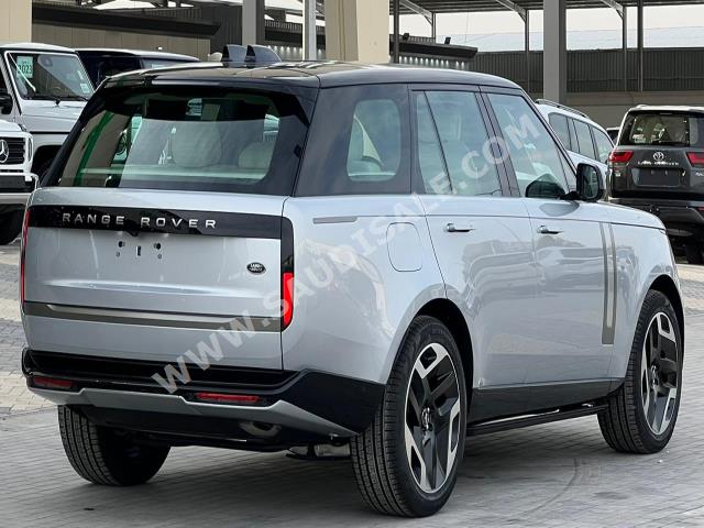 2023 لاند روفر رينج روفر فوج اس اي