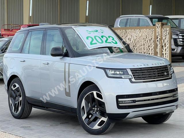2023 لاند روفر رينج روفر فوج اس اي