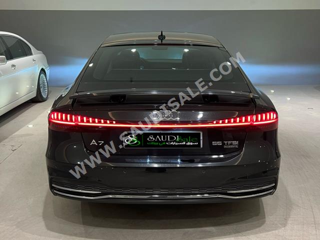 2019 اودي اي 7 55 تي اف اس اي