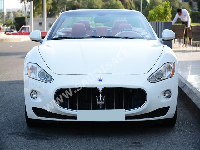 2010 Maserati Gran Cabrio S