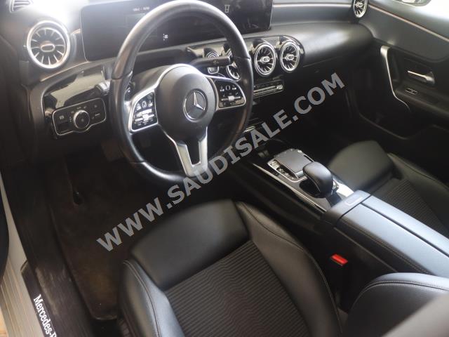 2020 مرسيدس - بنز أي 200