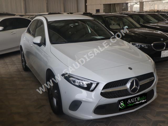 2020 مرسيدس - بنز أي 200