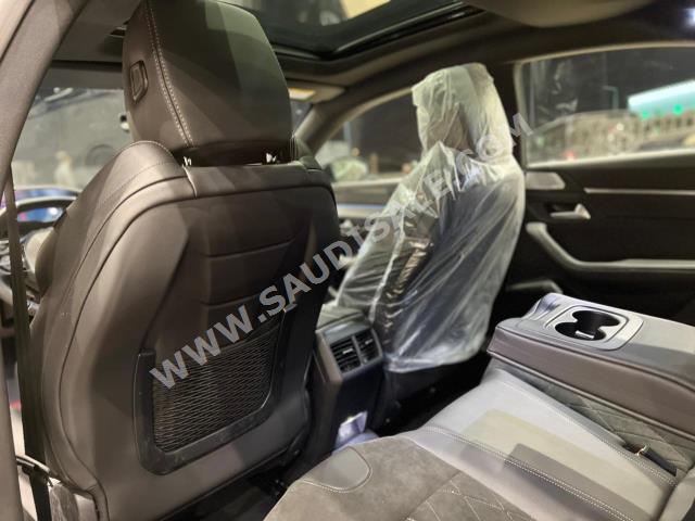 2022 بيجو 508