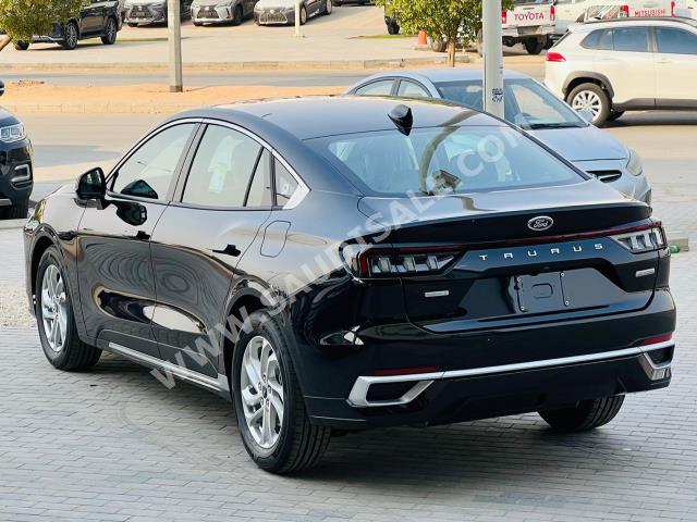 2023 فورد توروس