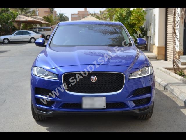 2019 جاكوار اف-بيس