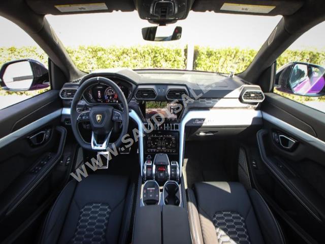 2021 Lamborghini URUS