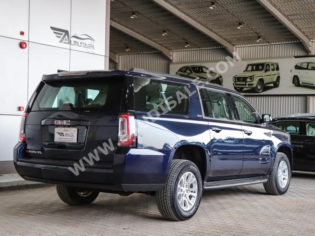 2017 جي ام سي يوكون اس ال اي