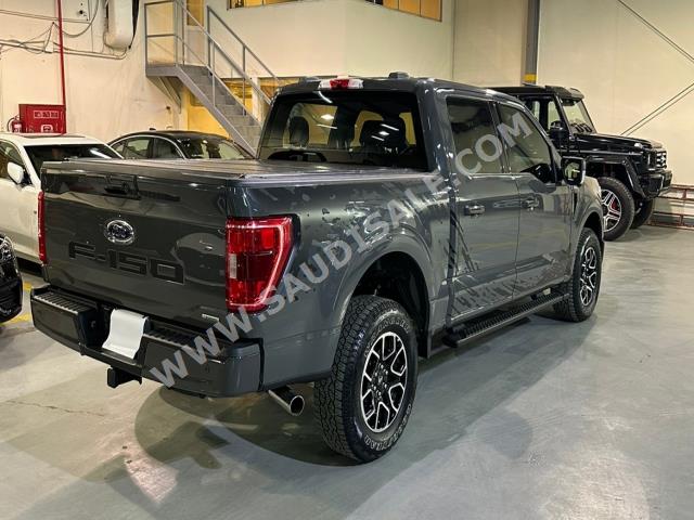 2021 فورد اف 150