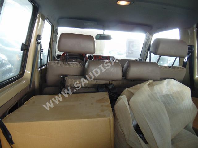 2013 Toyota Land Cruiser