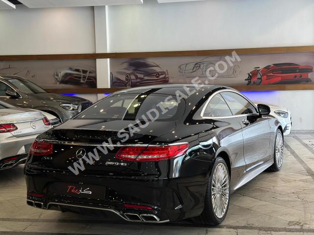 2015 مرسيدس - بنز إس 63 كوبيه