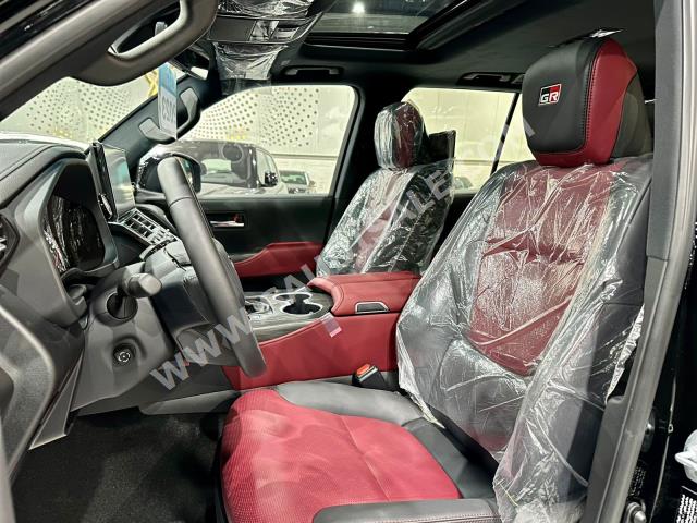 2023 تويوتا لاند كروزر جي ار سبورت