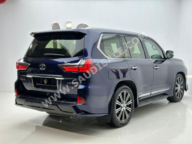 2021 Lexus LX 570 S