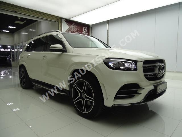 2022 مرسيدس - بنز جي إل إس 450