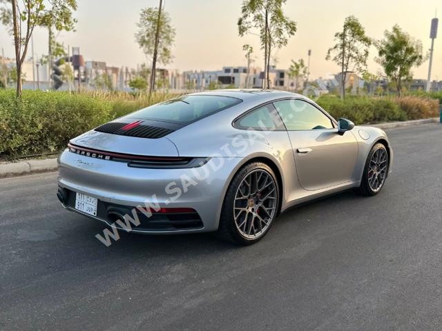 2023 بورش 911 كاريرا اس