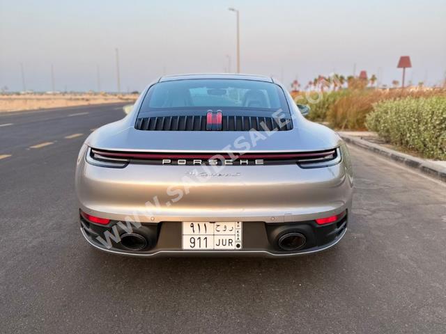 2023 بورش 911 كاريرا اس
