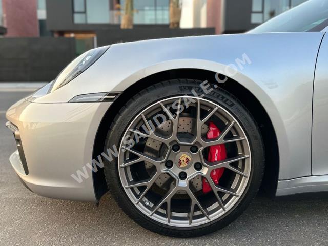 2023 بورش 911 كاريرا اس