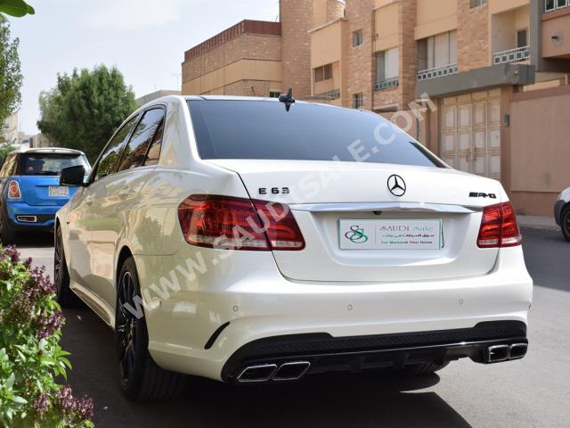 2014 Mercedes-Benz E 63 AMG