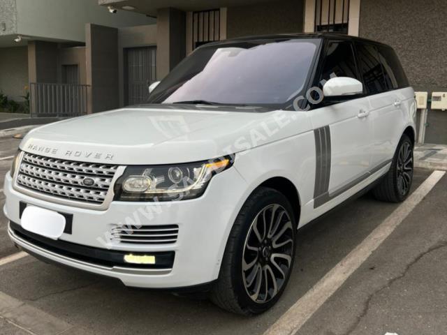 2015 لاند روفر رينج روفر فوج