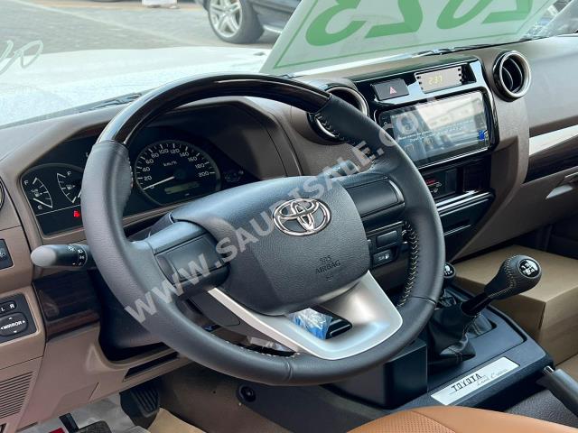 2023 تويوتا لاند كروزر شاص